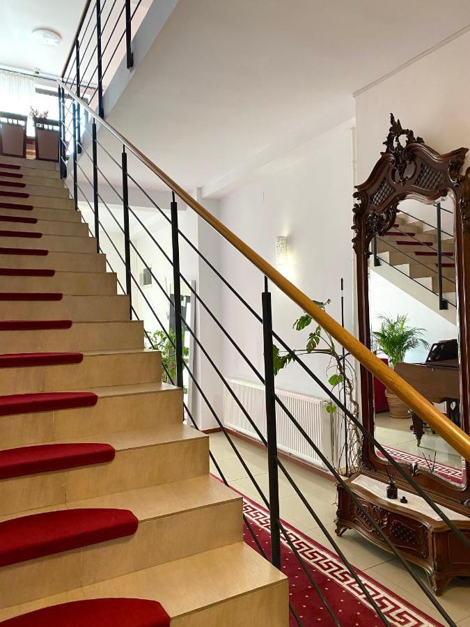 Casa Pino Otel Braşov Dış mekan fotoğraf
