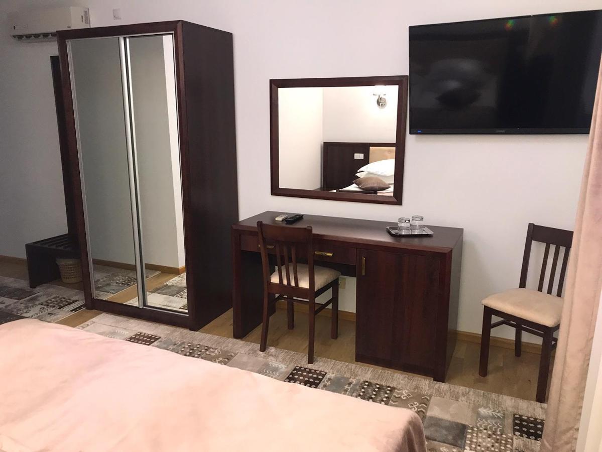 Casa Pino Otel Braşov Dış mekan fotoğraf